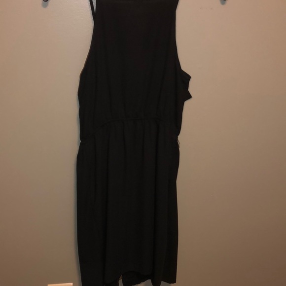 Front zipper black dress - Picture 2 of 3